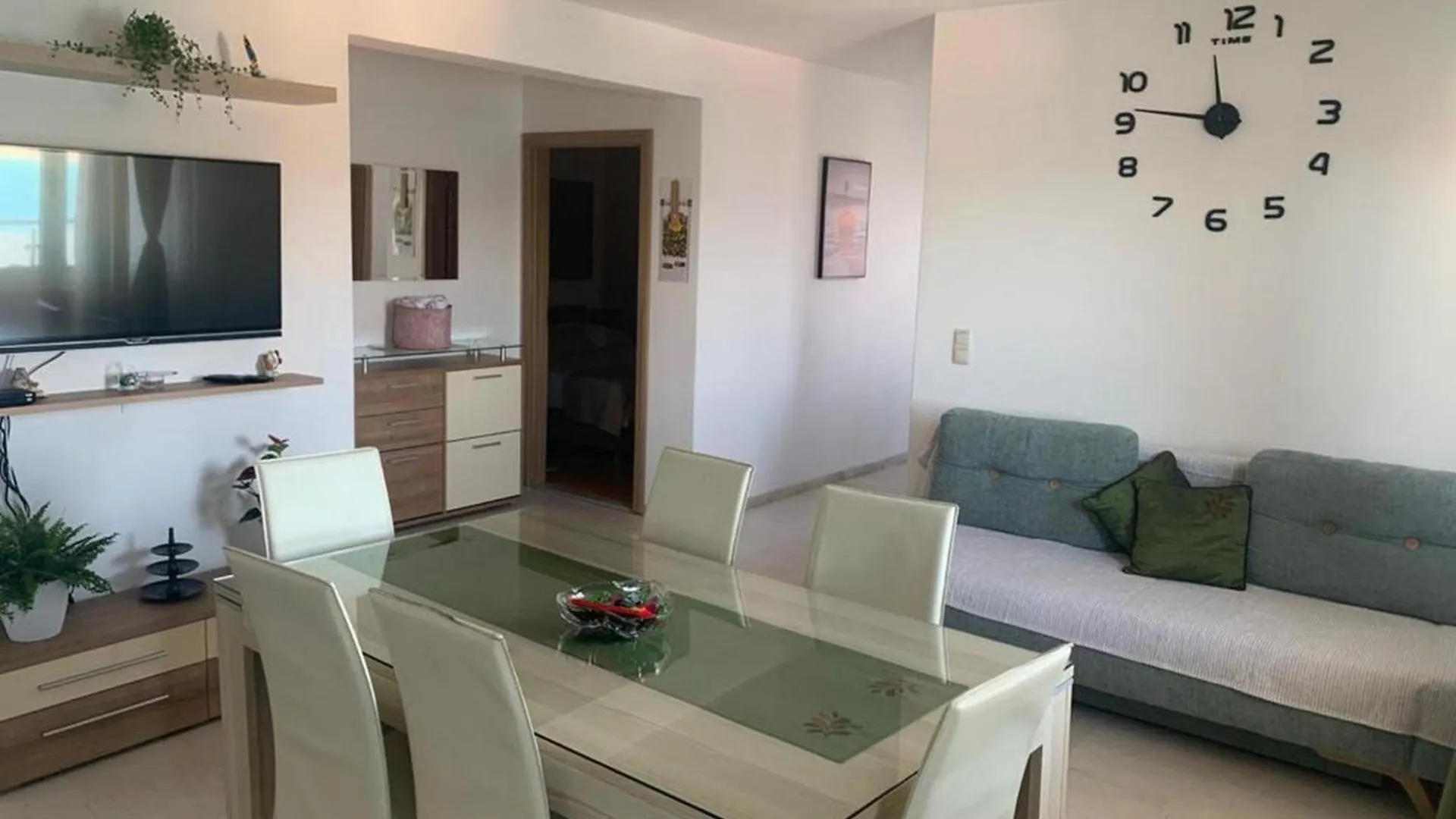 Mastrinka Bright Apartment With Free Parking And Modern Amenities Trogir